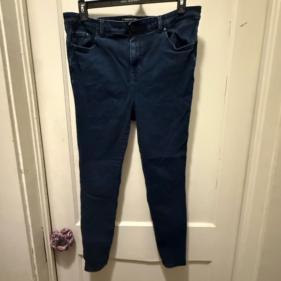 Torrid Midfit Women's Blue Skinny Jeans - Picture 5 of 8